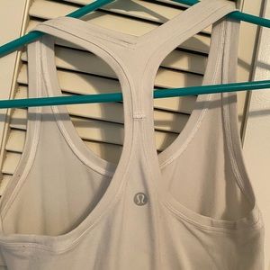 Loved LULULEMON tank